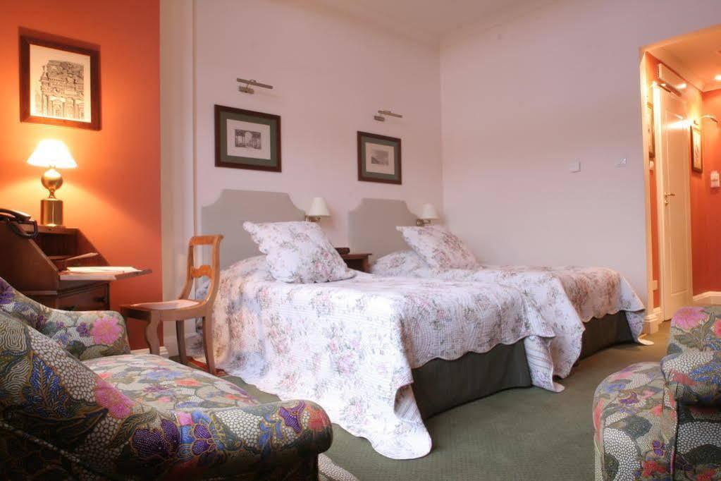 קרקוב Hotel Grodek מראה חיצוני תמונה A room at the hotel